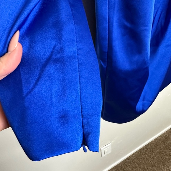 NWT Lavish Alice Royal Blue One Shoulder Puff Sleeve Dress - Picture 3 of 7